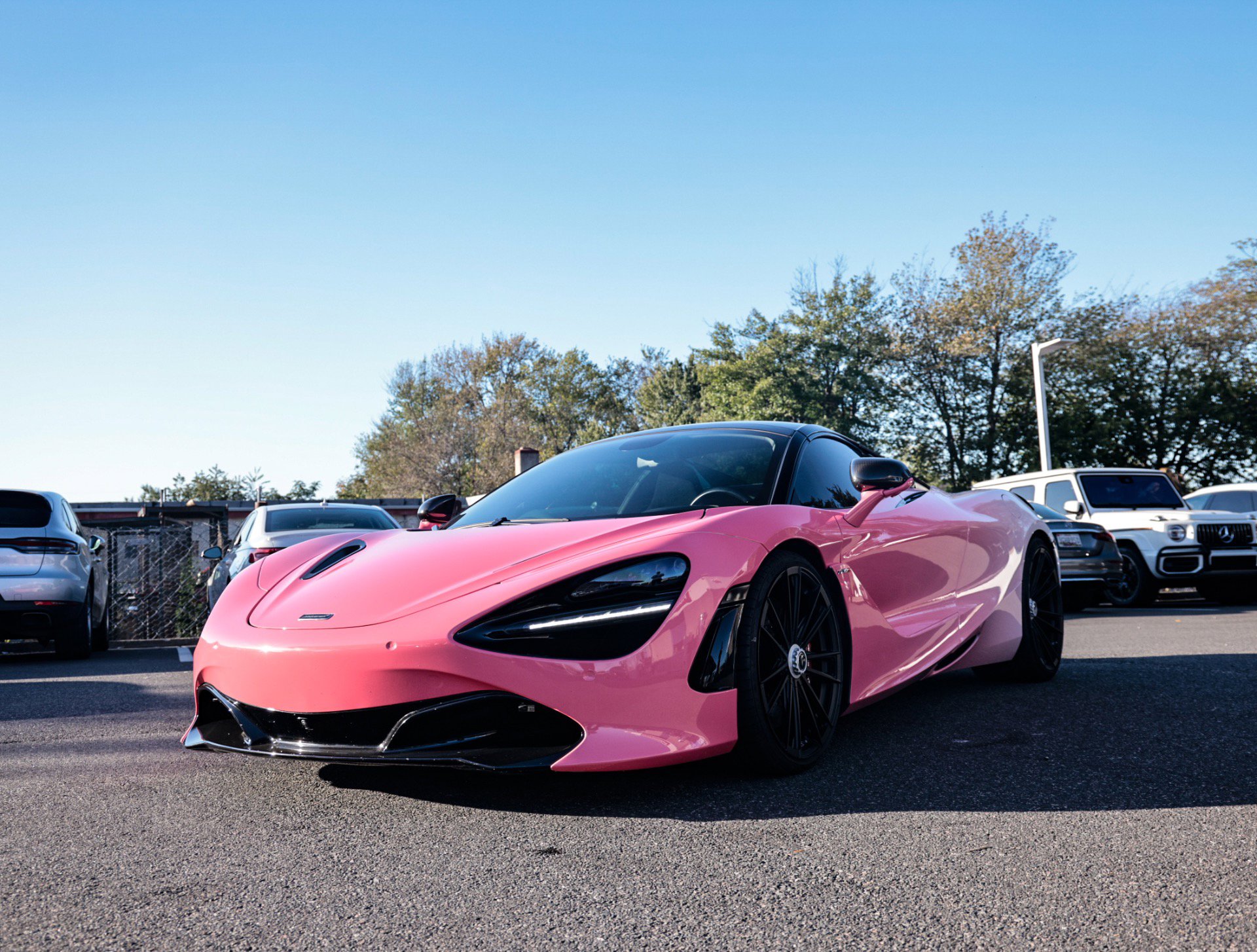 Used 2020 McLaren 720S Performance image 3