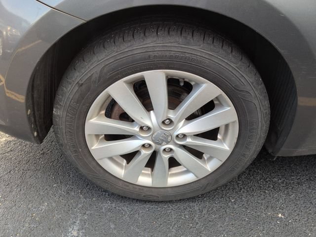 Used 2016 Kia Forte Koup EX FWD image 7