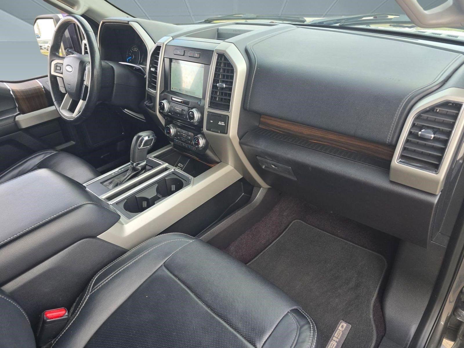 Used 2017 Ford F150 Lariat w/ Equipment Group 502A Luxury image 30