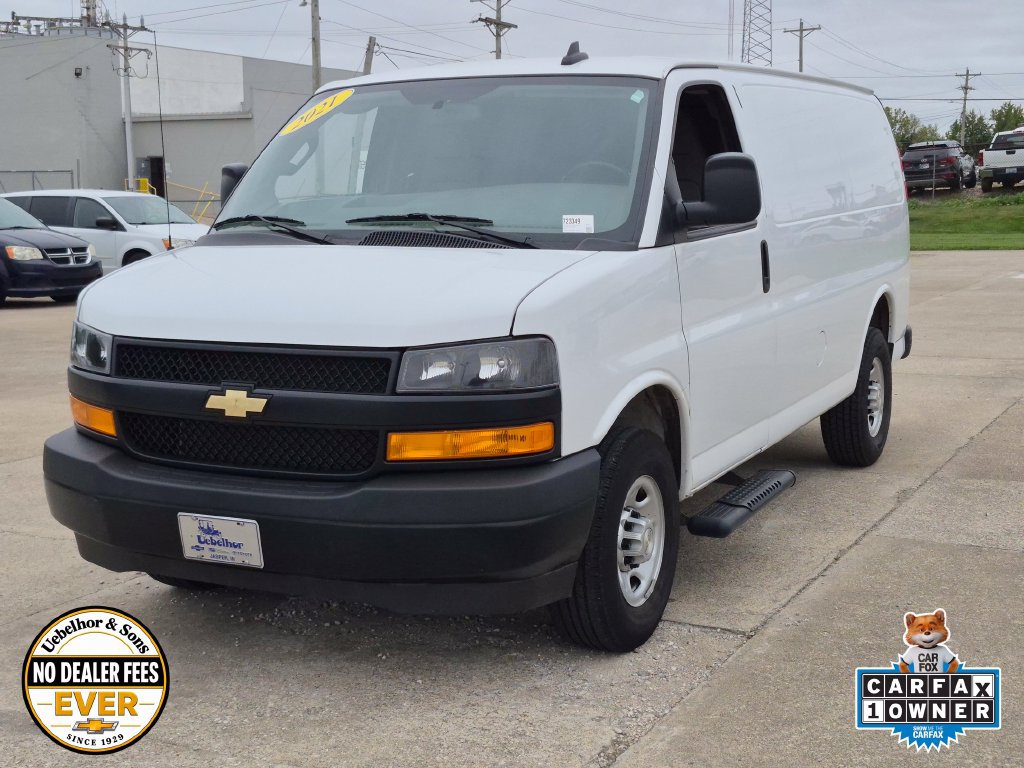 Used 2021 Chevrolet Express 2500 w/ Driver Convenience Package RWD image 3