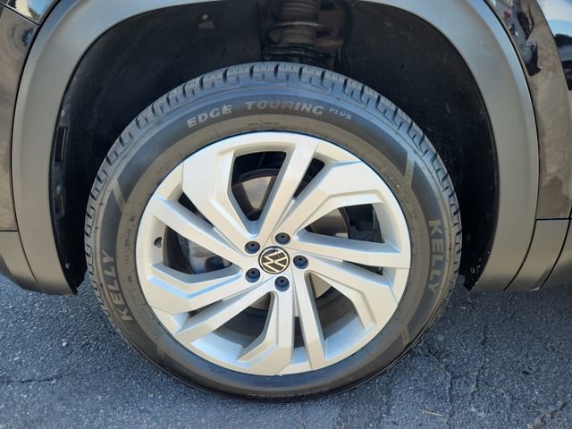 Used 2021 Volkswagen Atlas Cross Sport SEL image 16