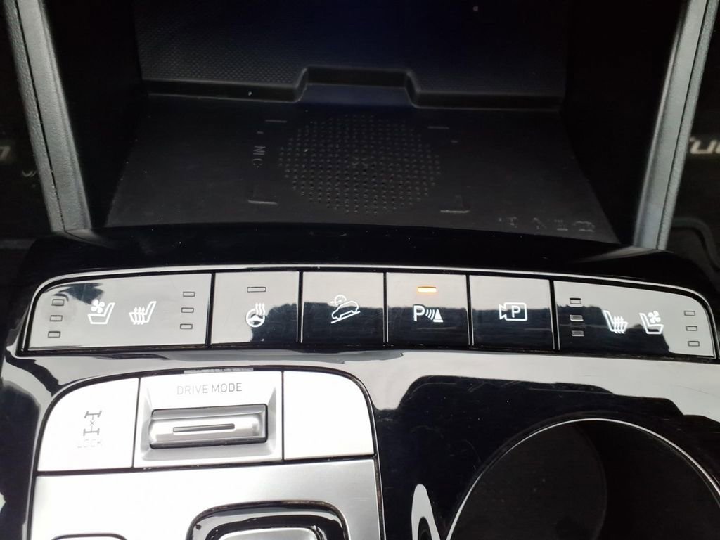 Used 2022 Hyundai Tucson Limited w/ Cargo Package image 21