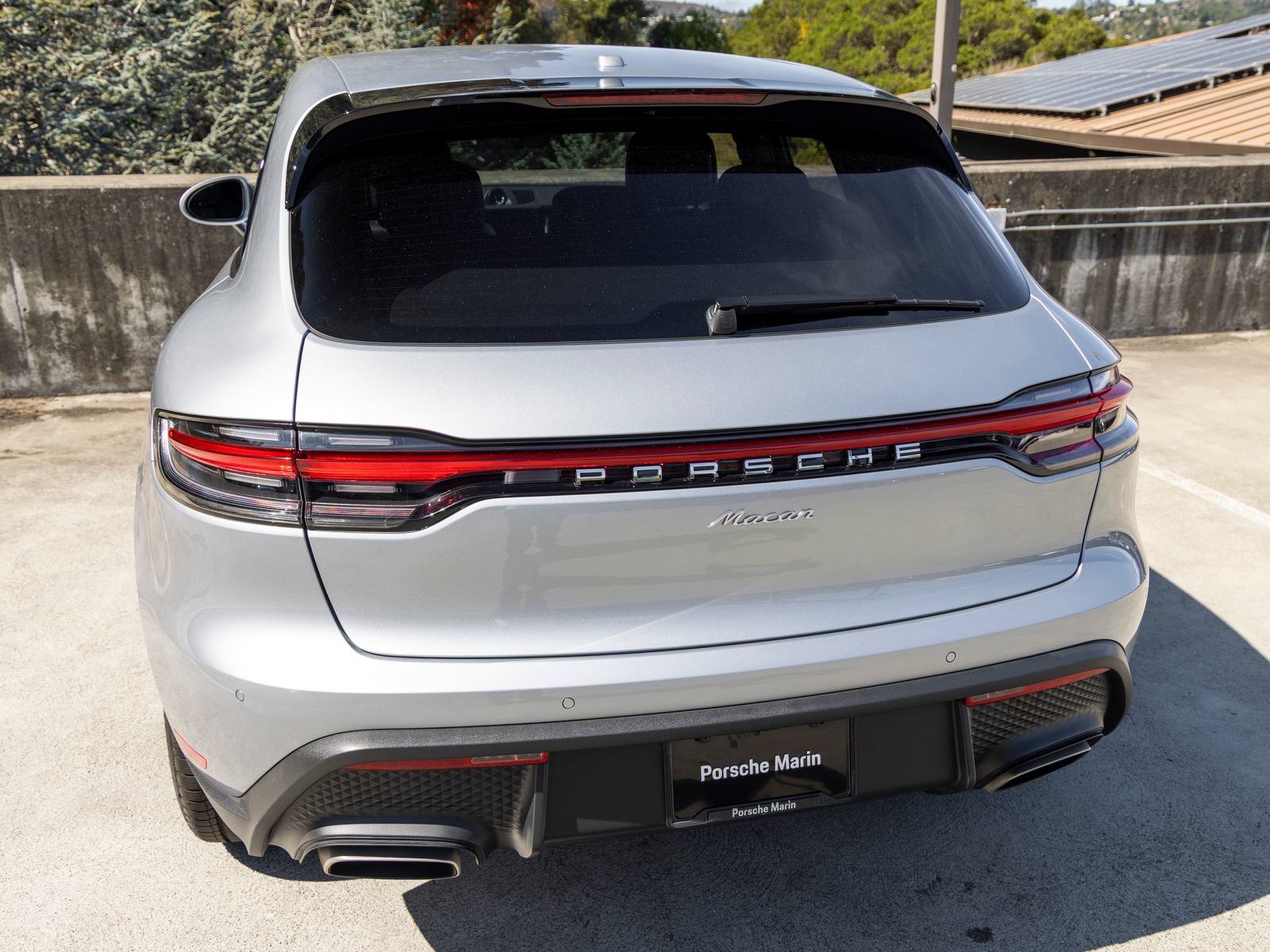 Certified 2026 Porsche Macan AWD/4WD image 22