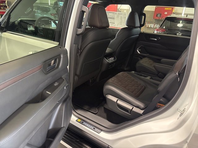 New 2026 Nissan Armada Platinum Reserve image 18