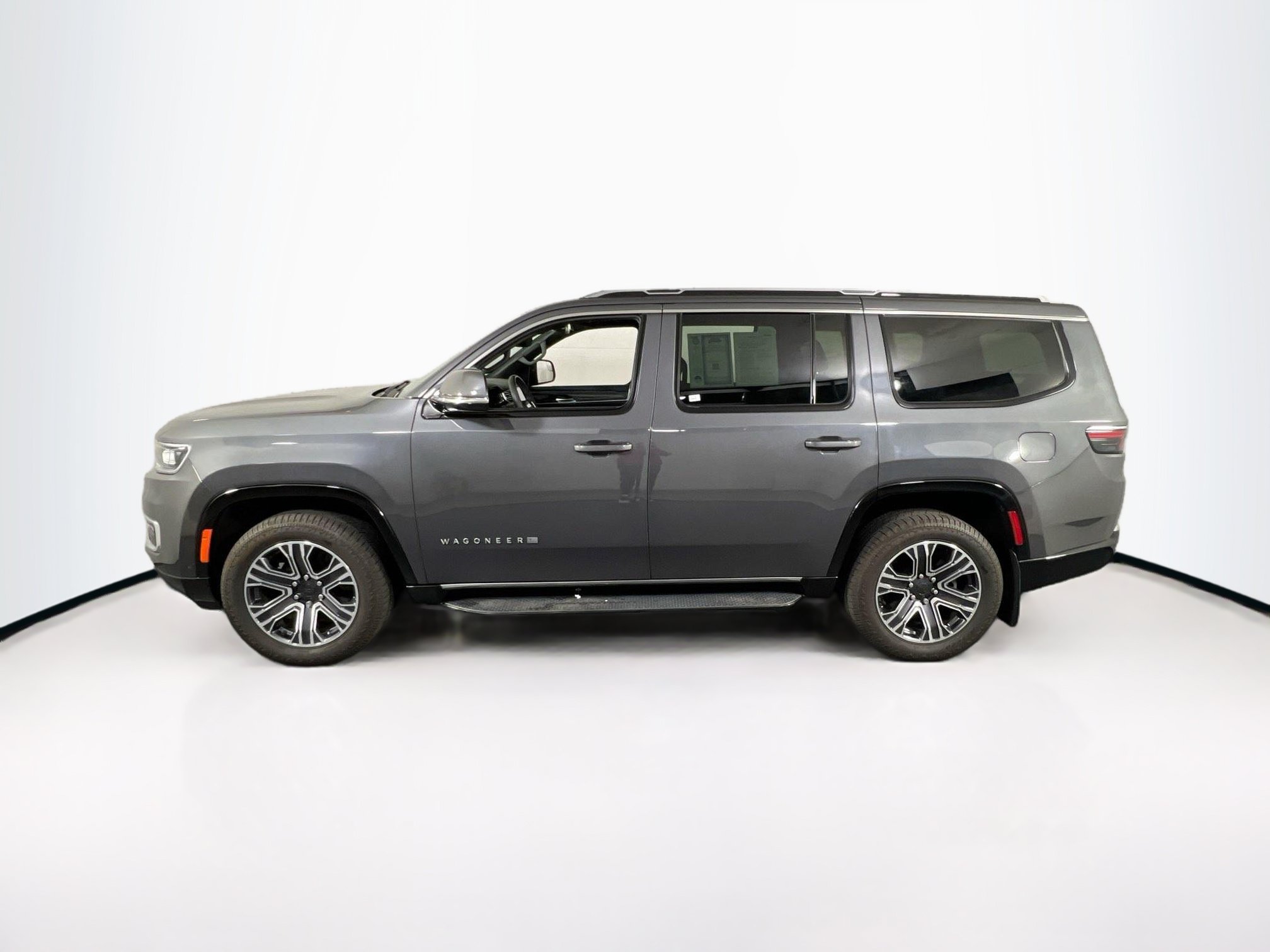 Used 2022 Jeep Wagoneer Series III w/ Flexible Seating Group AWD/4WD image 8
