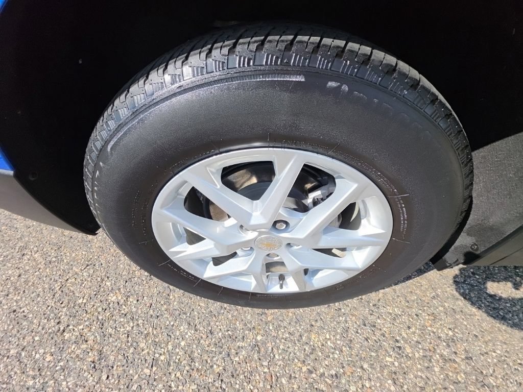 Used 2024 Chevrolet Equinox LT AWD/4WD image 36