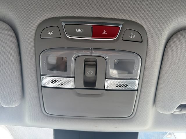 Used 2025 Kia Telluride S FWD image 39