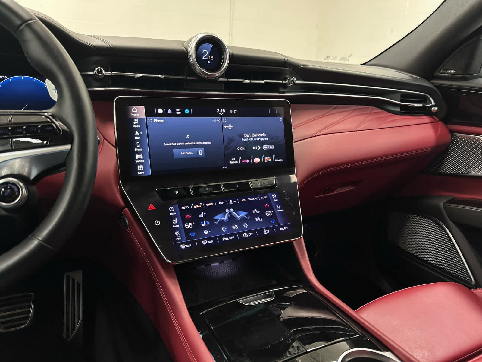 Used 2023 Maserati Grecale Modena AWD/4WD image 27