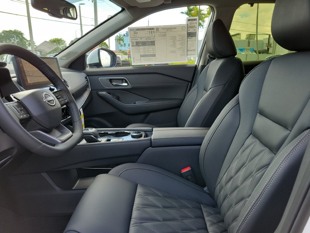 New 2026 Nissan Rogue Platinum AWD/4WD image 24