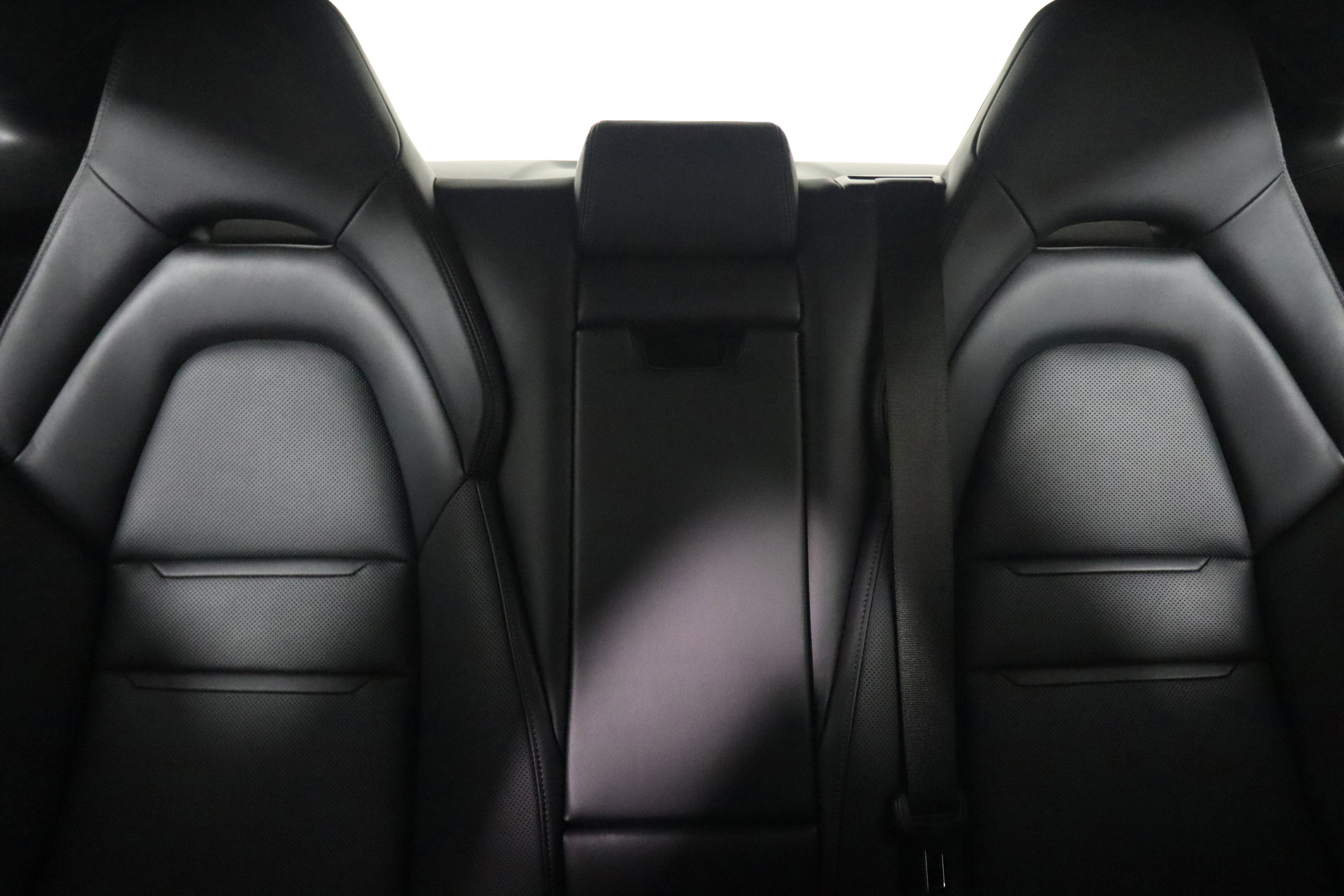 Certified 2022 Porsche Panamera Turbo S image 16