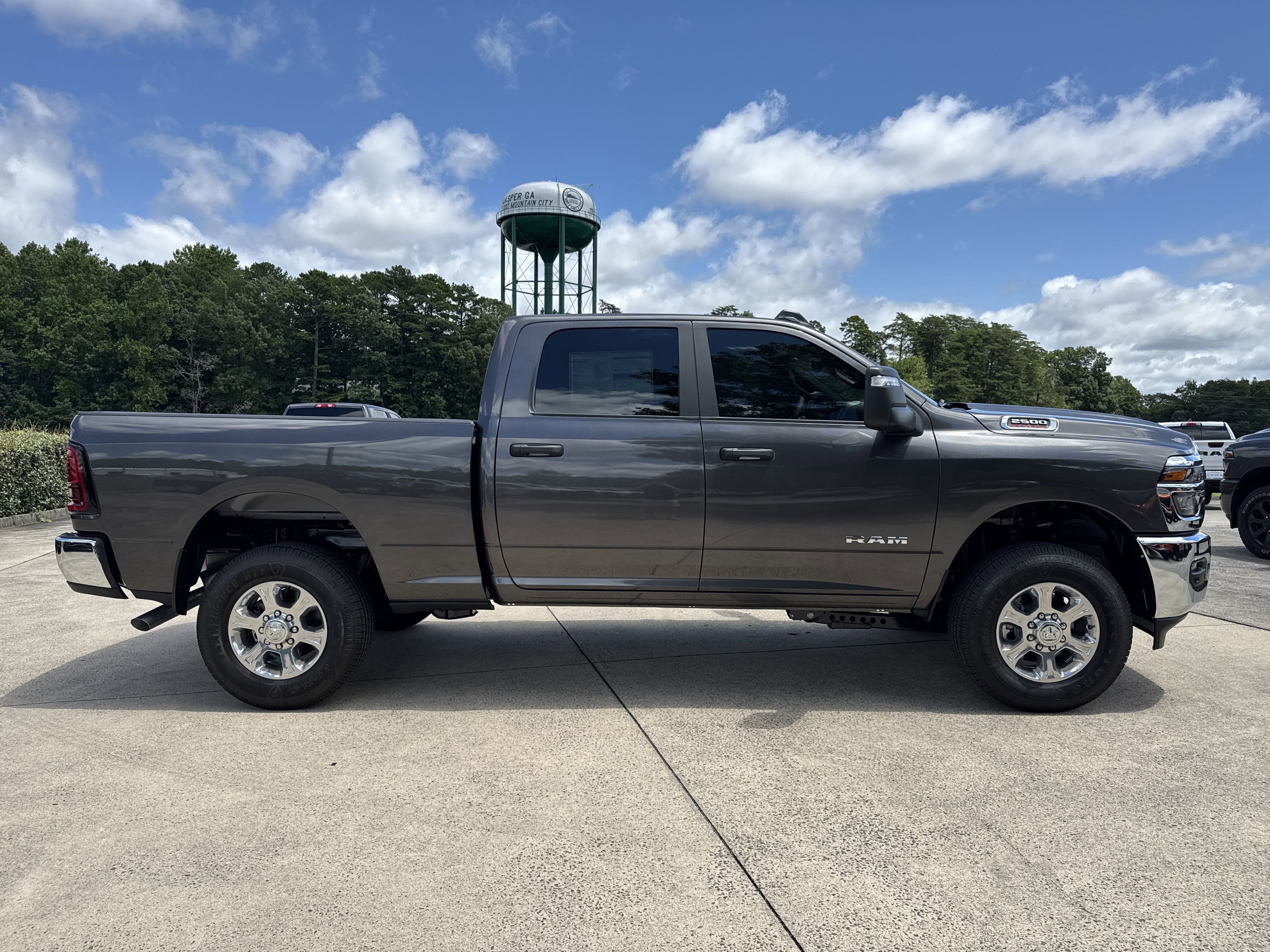 New 2025 RAM 2500 Big Horn image 8