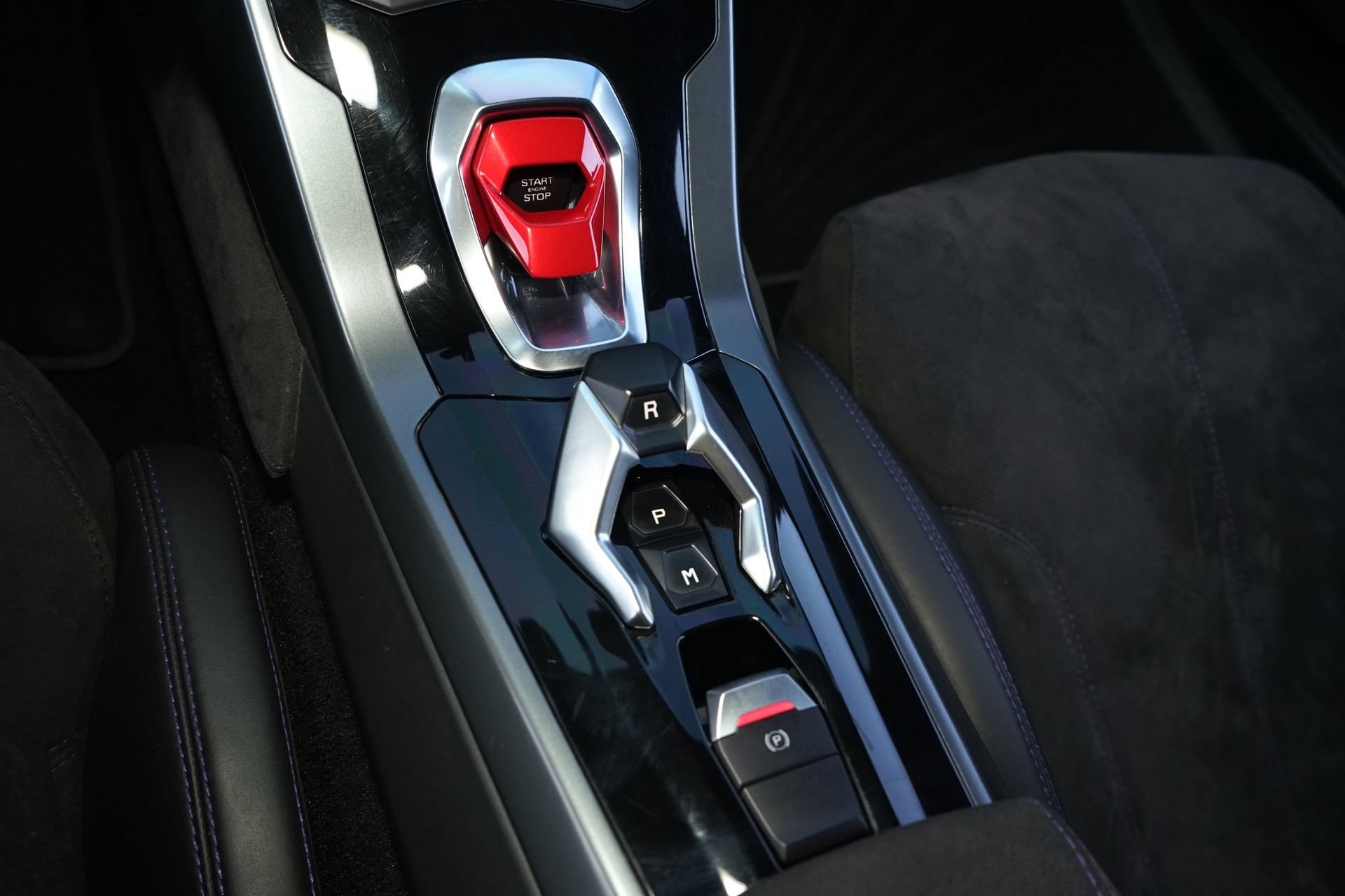 Used 2018 Lamborghini Huracan LP 580-2 RWD image 12