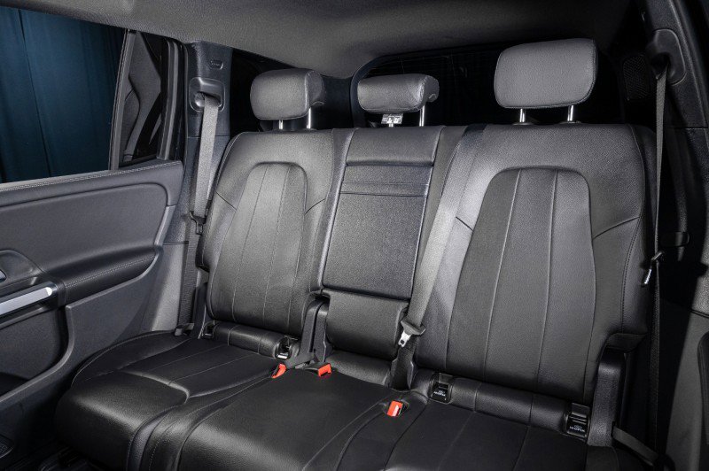 New 2026 Mercedes-Benz GLB 250 image 25