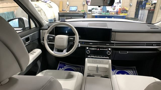 Used 2024 Hyundai Santa Fe SEL AWD/4WD image 18