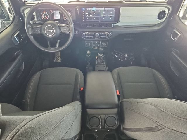 Used 2025 Jeep Wrangler Unlimited Sport AWD/4WD image 23