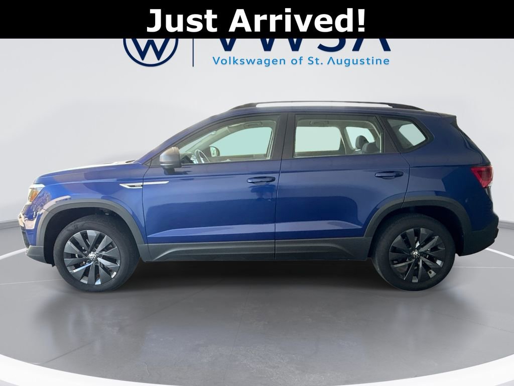 Certified 2024 Volkswagen Taos S image 5