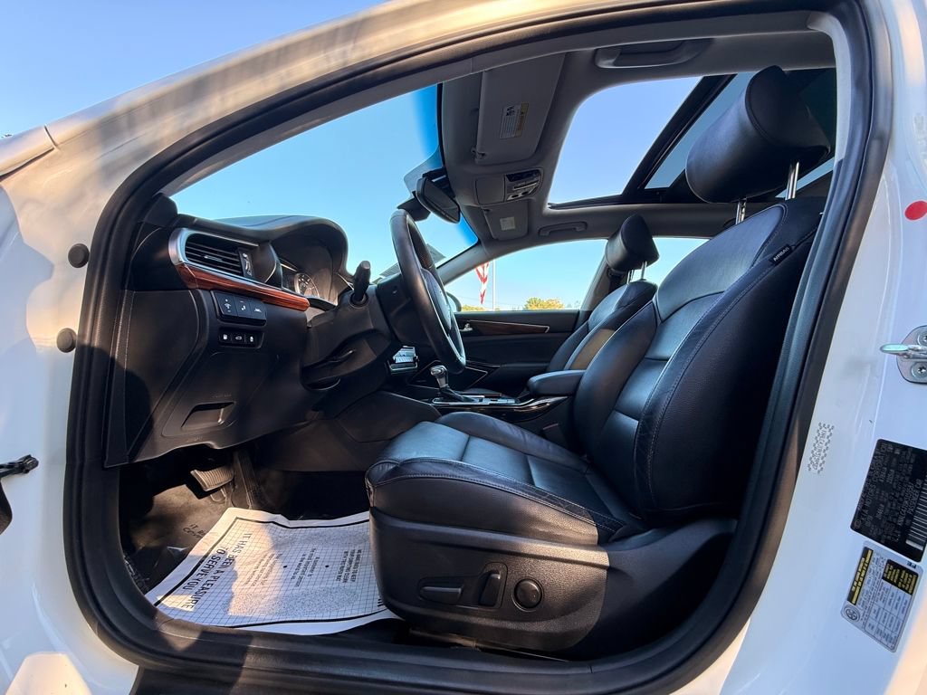 Used 2019 Kia Cadenza Technology FWD image 23