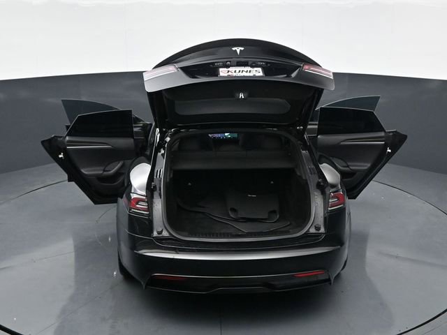 Used 2022 Tesla Model S image 45