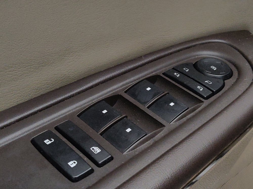 Used 2016 GMC Acadia Denali FWD image 27