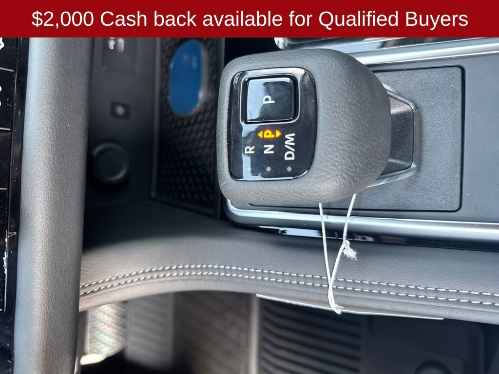 New 2026 Nissan Pathfinder Platinum image 25