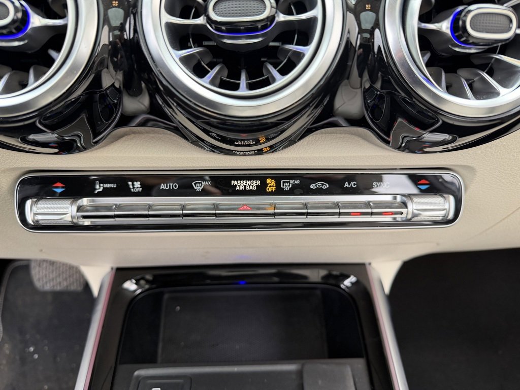 Used 2023 Mercedes-Benz GLB 250 4MATIC image 30