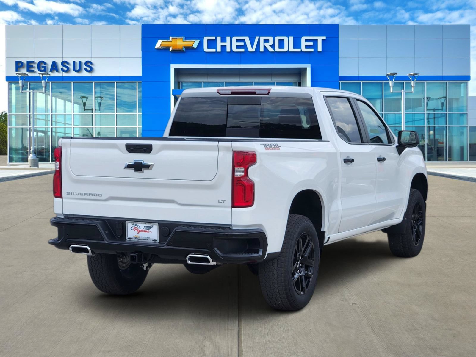 New 2026 Chevrolet Silverado 1500 LT Trail Boss w/ LT Trail Boss Premium Package AWD/4WD image 4