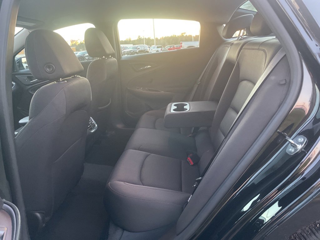 Used 2024 Chevrolet Malibu LT image 12