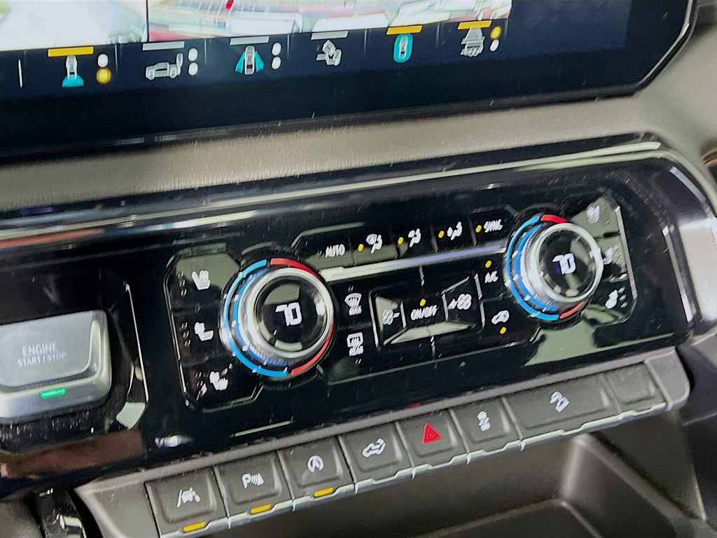 Certified 2023 GMC Sierra 1500 AT4 w/ Technology Package AWD/4WD image 14