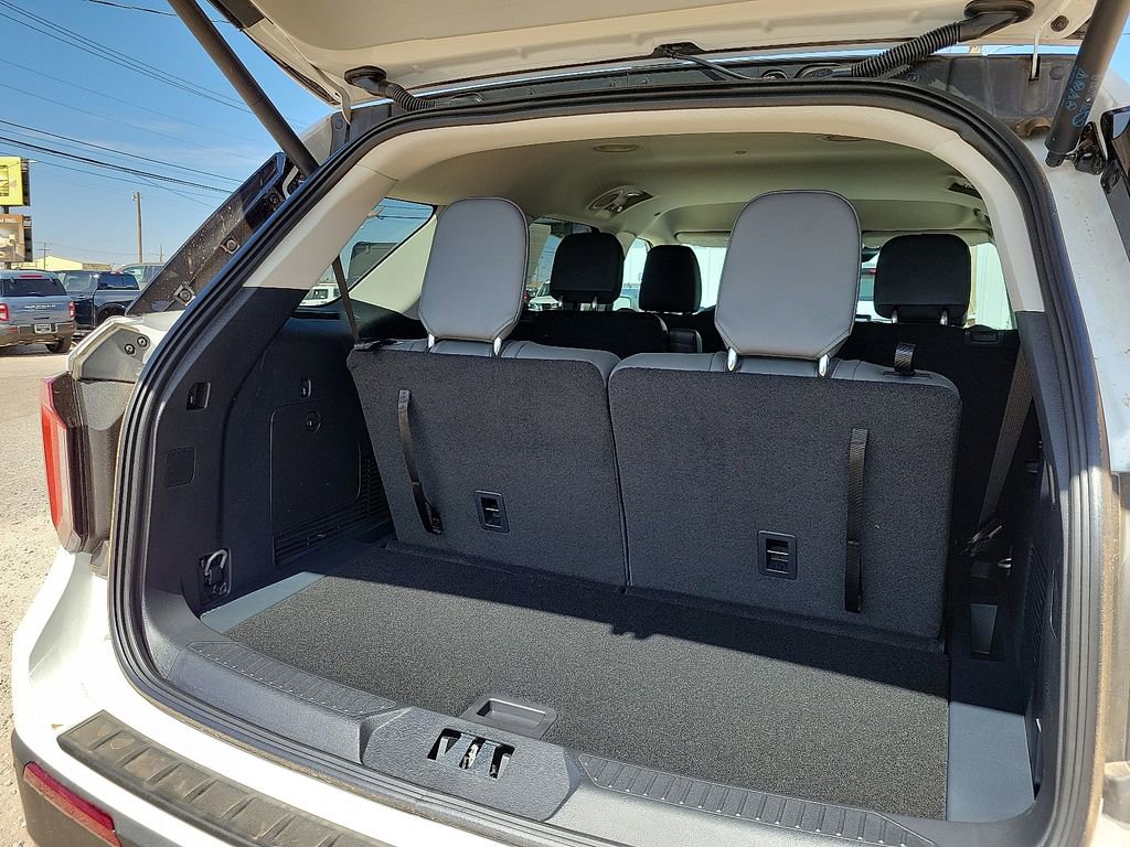 New 2026 Ford Explorer Active w/ Active Comfort Package RWD image 15