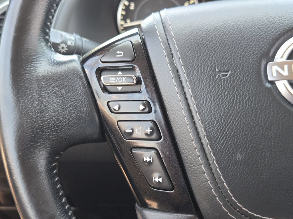 Used 2021 Nissan Armada Platinum w/ Captain's Chairs Package RWD image 29