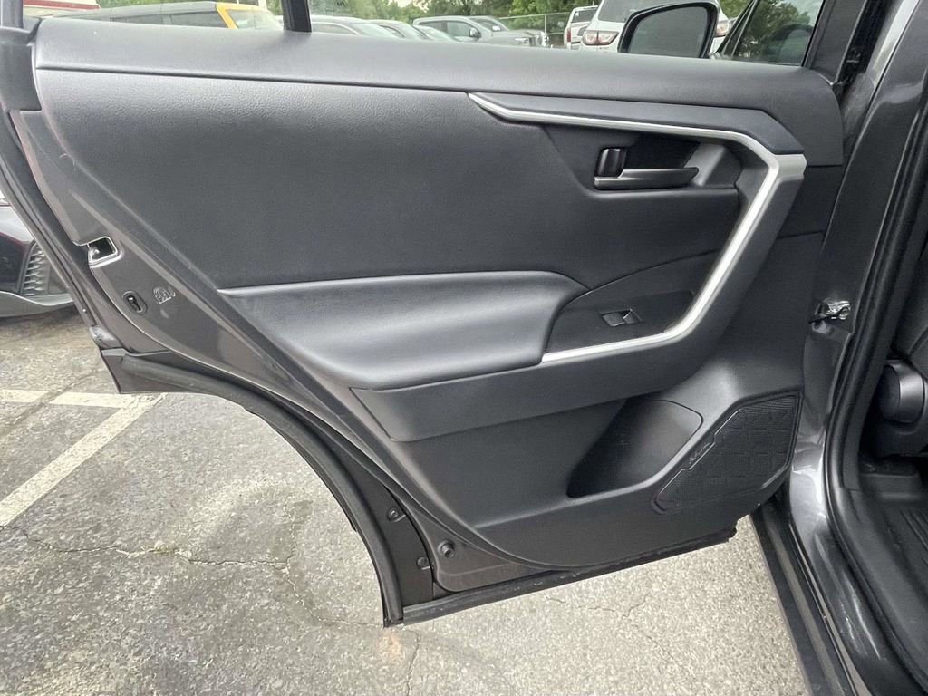 Used 2025 Toyota RAV4 LE FWD image 17