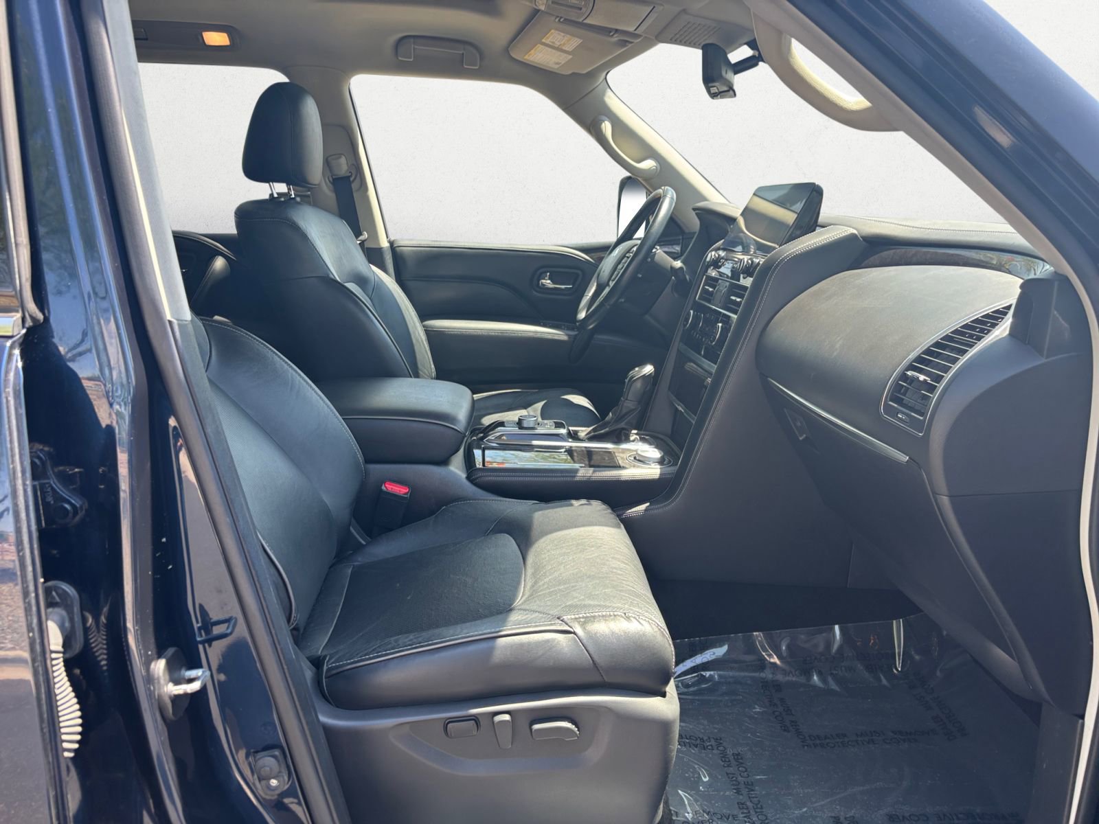 Used 2022 INFINITI QX80 Luxe image 15