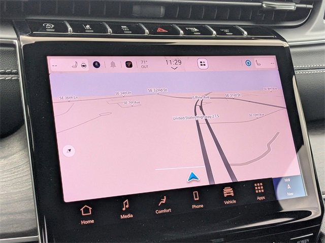 New 2025 Jeep Grand Cherokee Limited w/ Black Appearance Package image 22