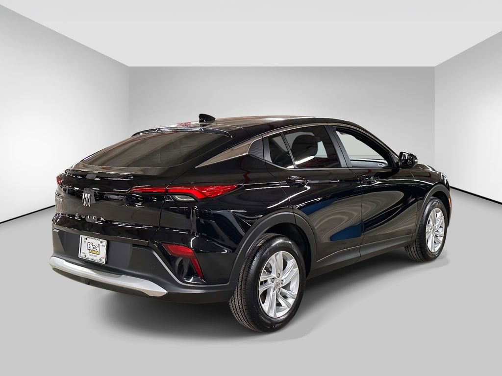 Used 2025 Buick Envista Preferred image 5