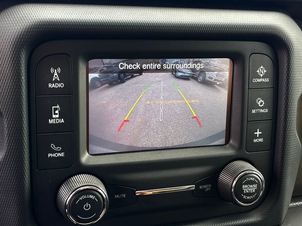 Used 2018 Jeep Wrangler Unlimited Sport S image 19