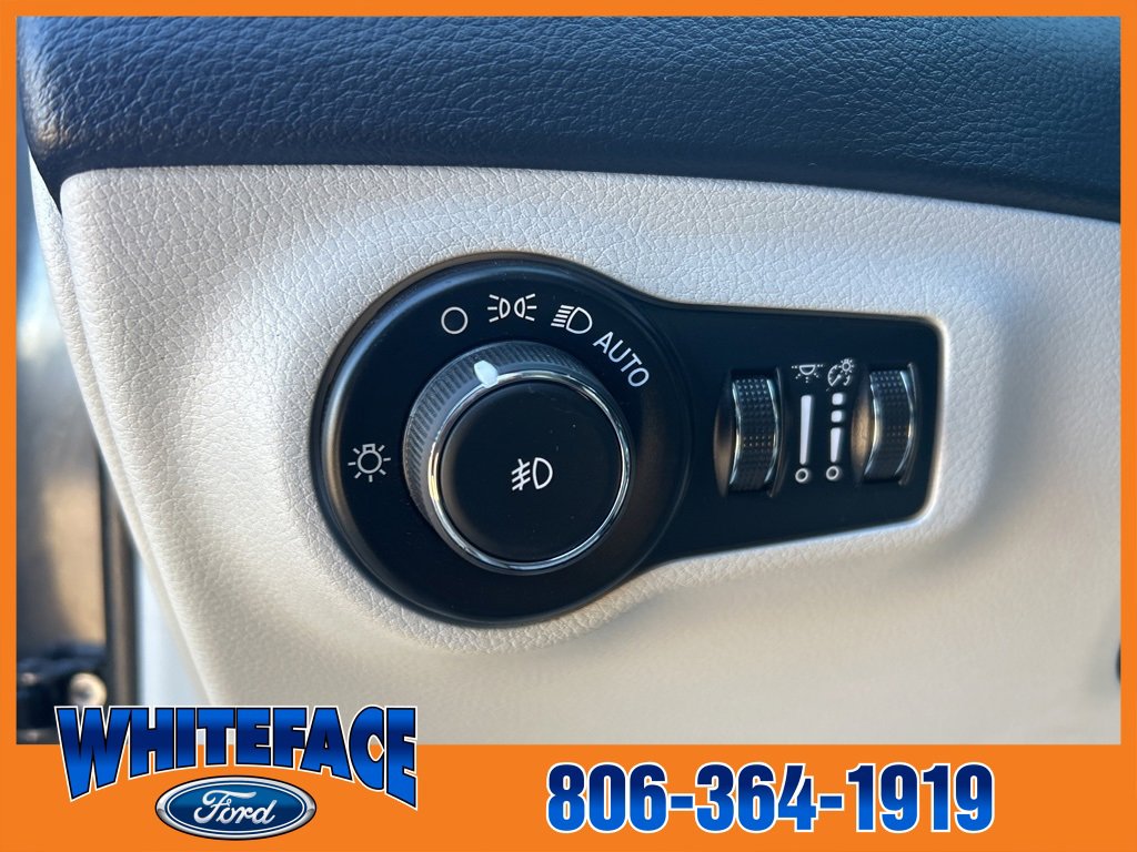 Used 2019 Jeep Compass Latitude w/ Safety & Security Group image 21