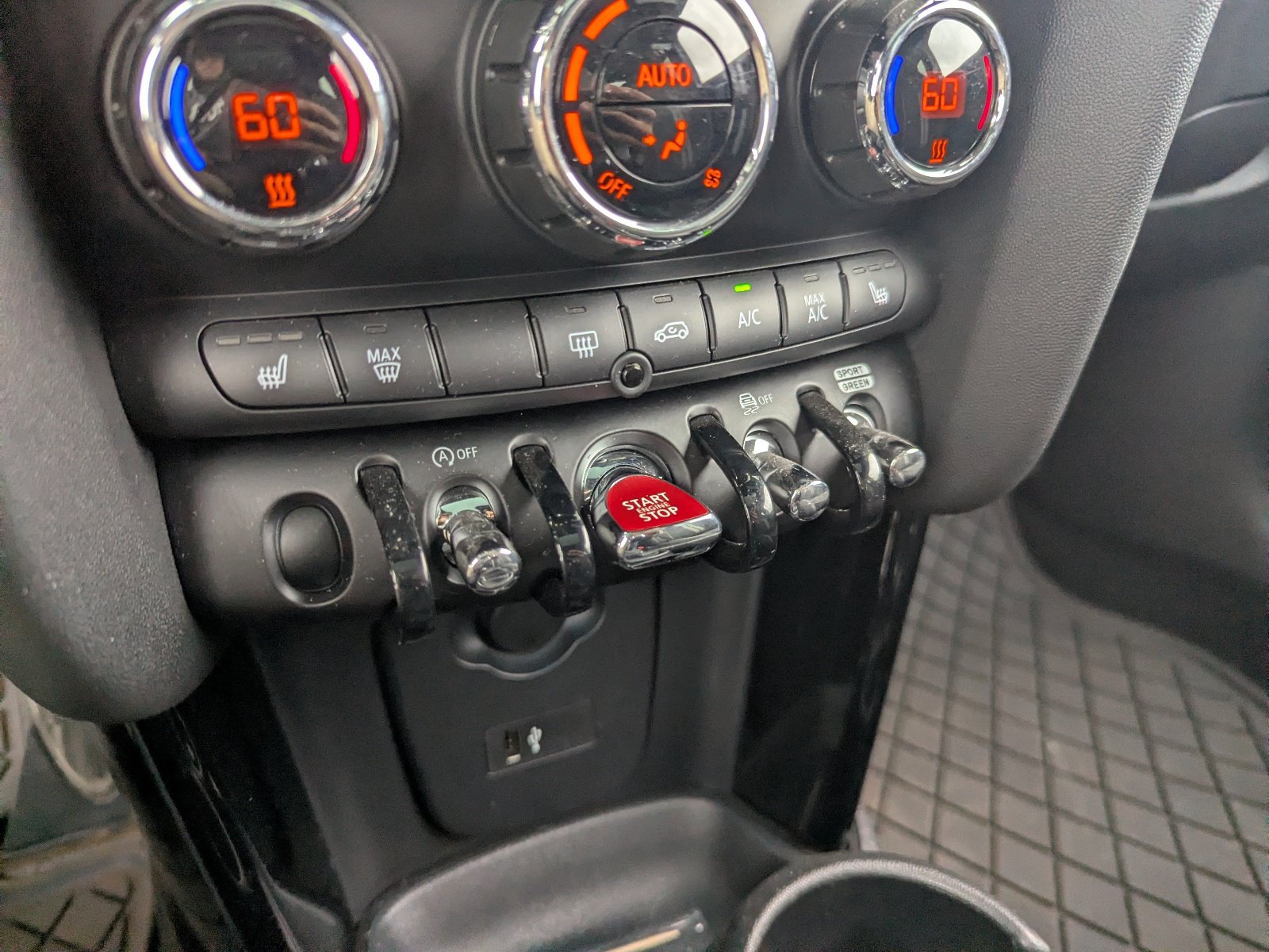 Used 2024 MINI Cooper John Cooper Works FWD image 26