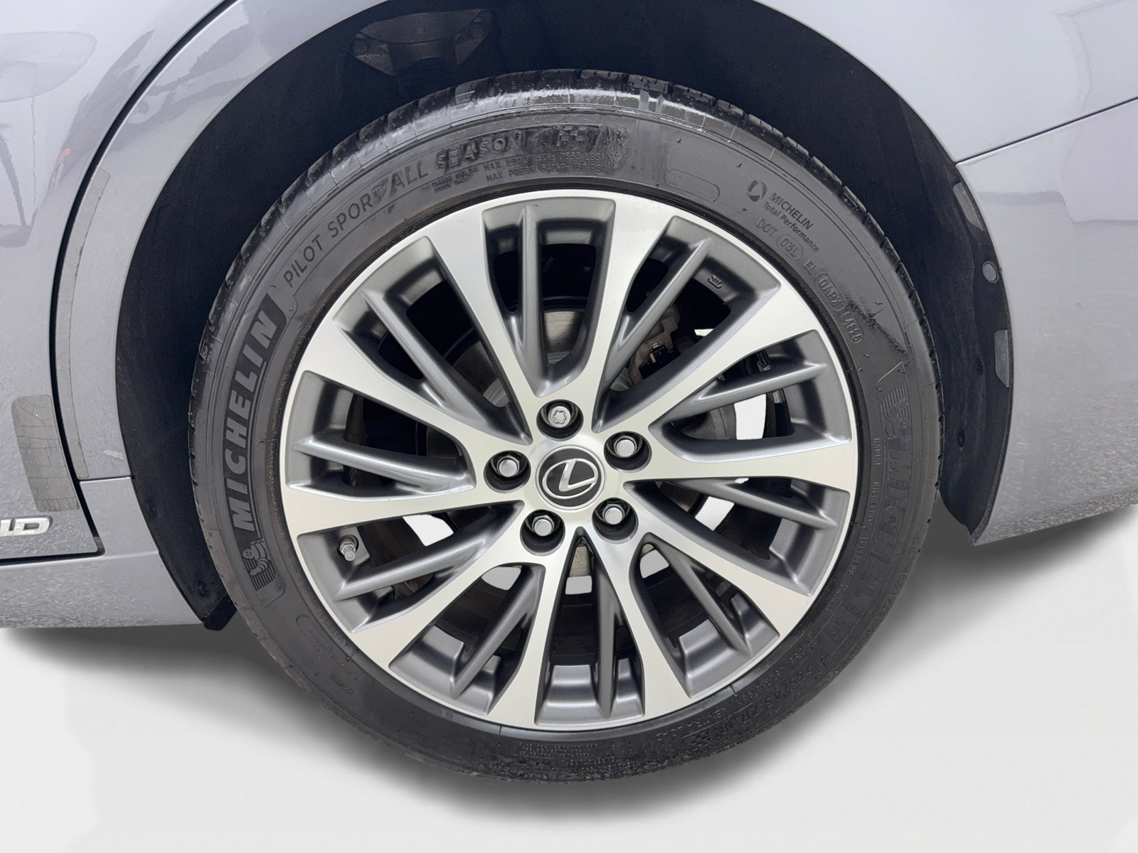 Used 2019 Lexus ES 300h w/ Premium Package FWD image 55