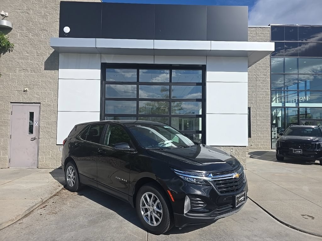 Used 2024 Chevrolet Equinox LT AWD/4WD image 1