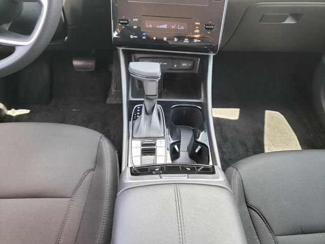 Used 2024 Hyundai Tucson SEL FWD image 18