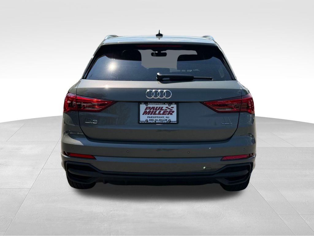 Used 2025 Audi Q3 2.0T Premium w/ Convenience Package AWD/4WD image 7