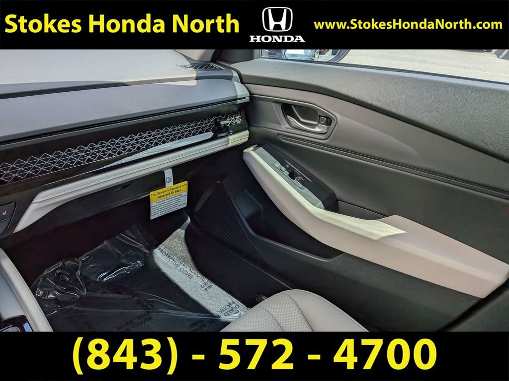 Used 2025 Honda Accord EX-L image 18