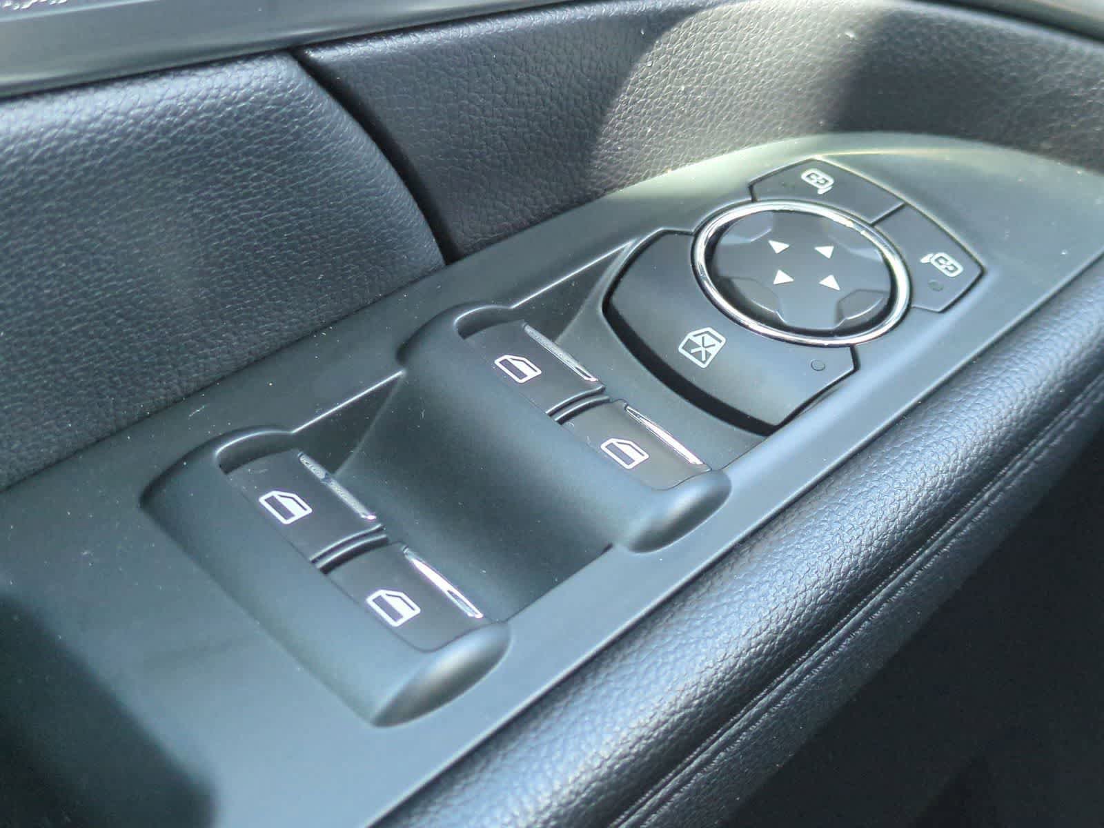 Used 2019 Ford Explorer XLT w/ Equipment Group 201A image 28