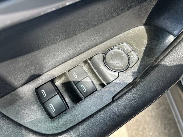 Used 2025 Chevrolet Blazer LT FWD image 11