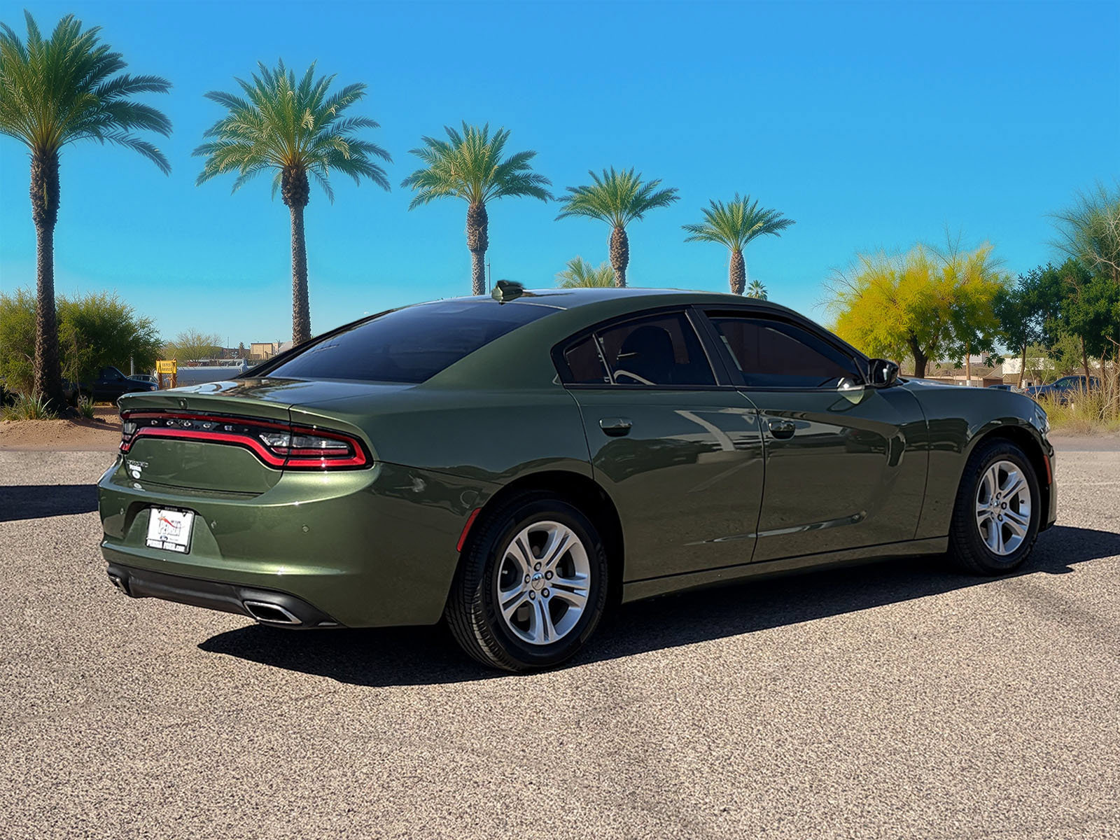 Used 2023 Dodge Charger SXT RWD image 6