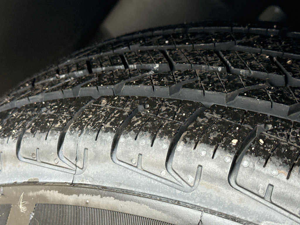 Used 2019 Chevrolet Trax LT w/ Sun & Sound Package image 10