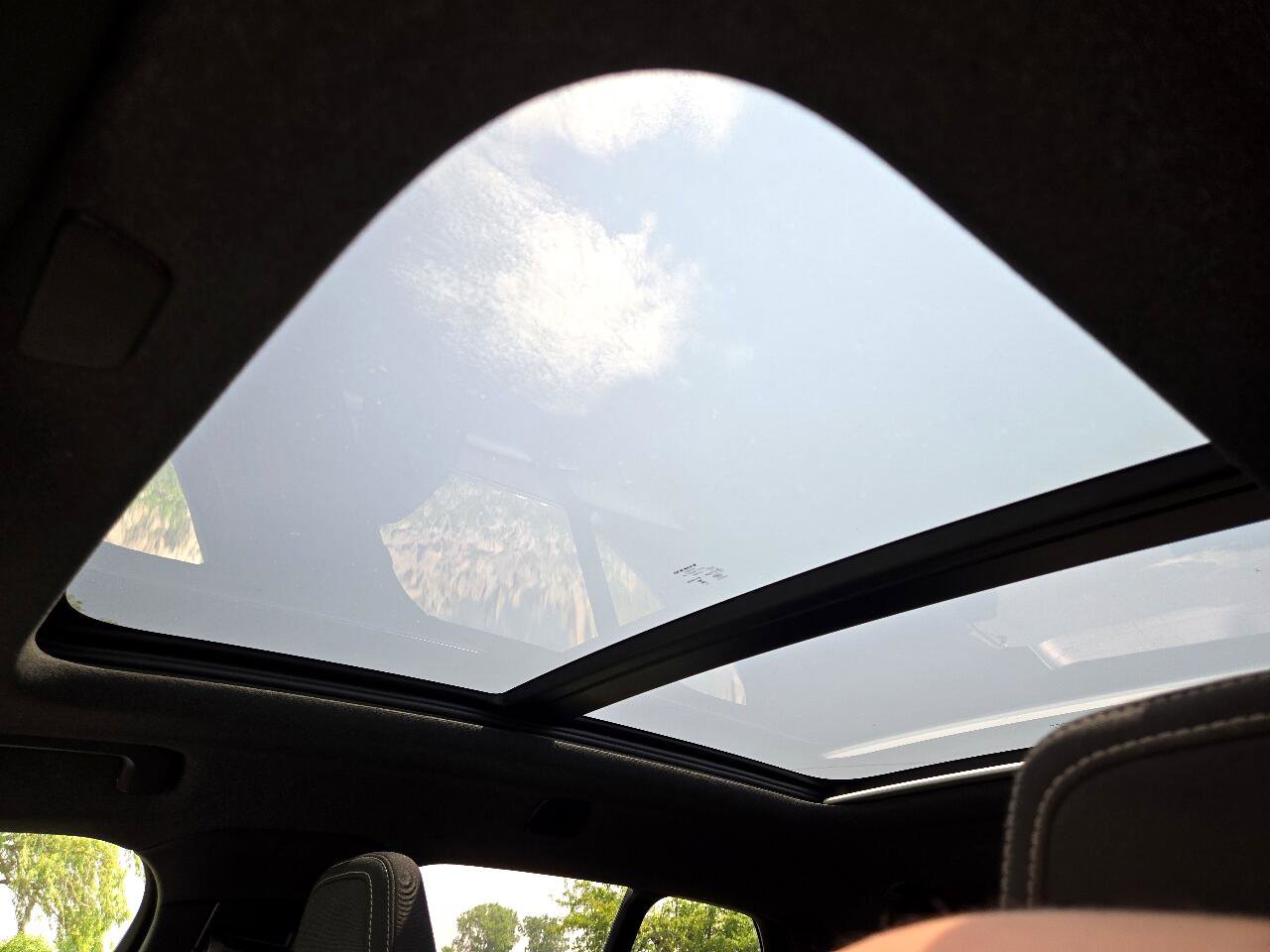 Used 2024 Volvo XC40 B5 Core image 27