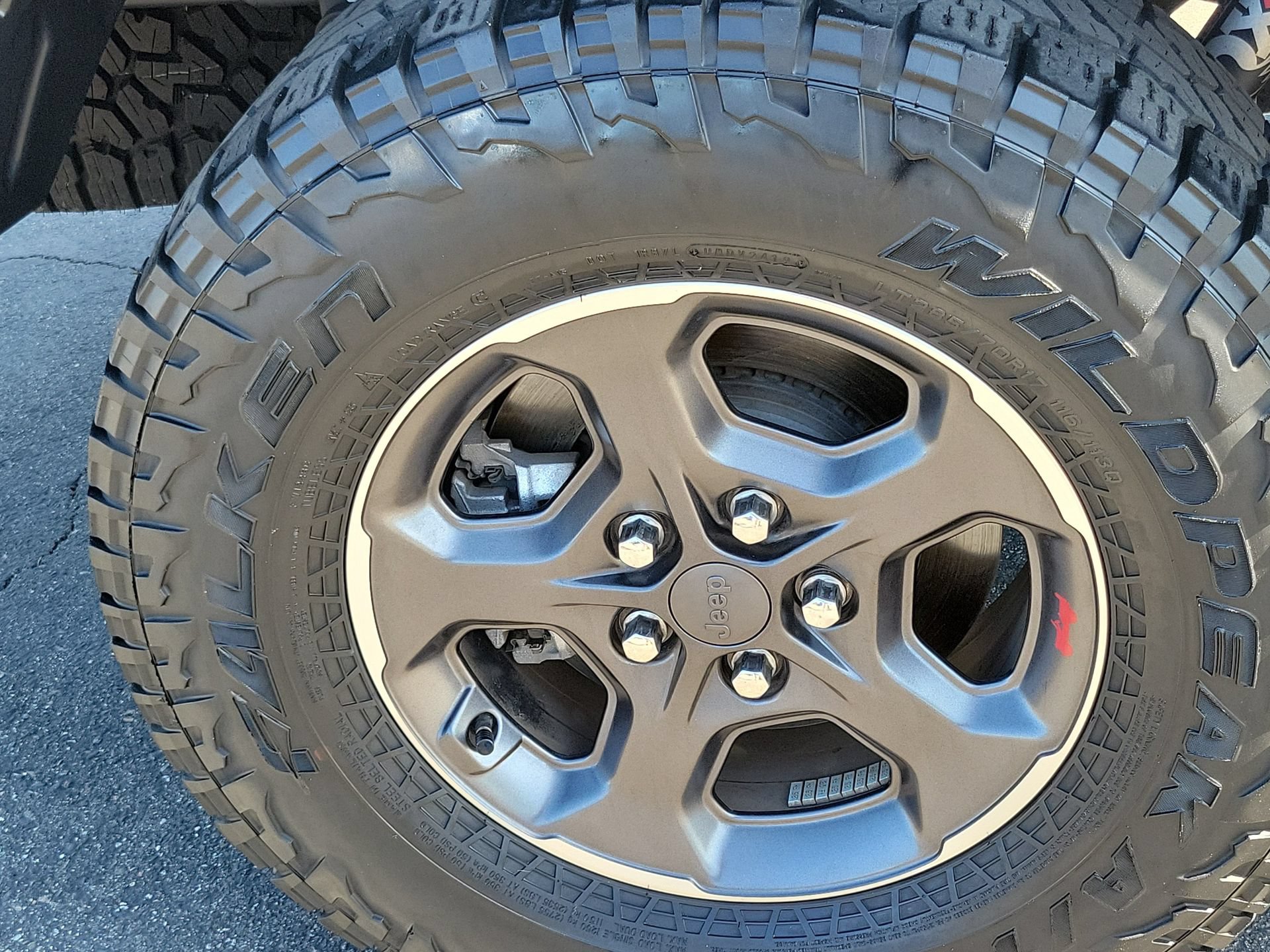 Certified 2020 Jeep Gladiator Rubicon AWD/4WD image 28