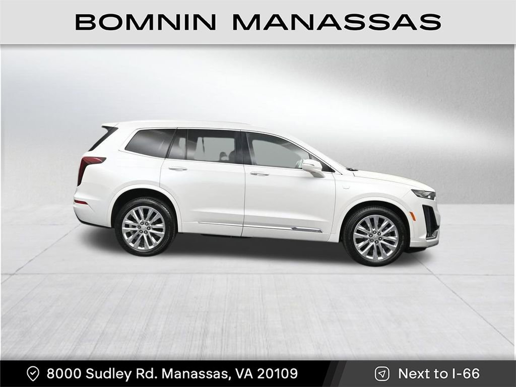 Used 2020 Cadillac XT6 Premium Luxury AWD/4WD image 2