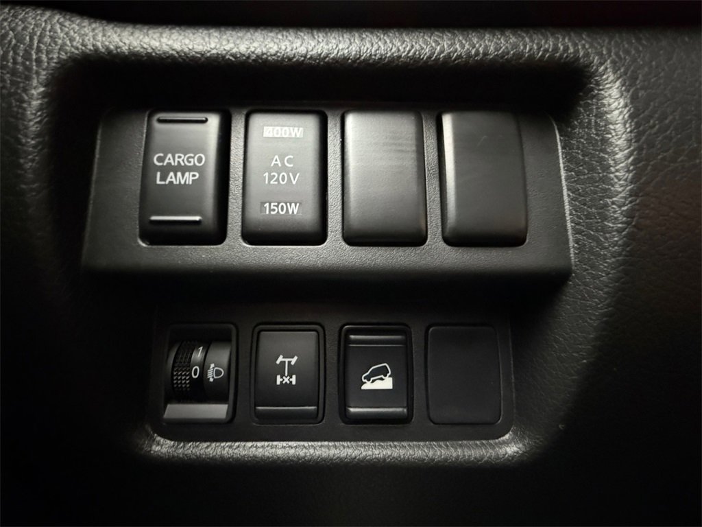 Used 2024 Nissan Titan PRO-4X w/ Pro-4x Utility Package image 27